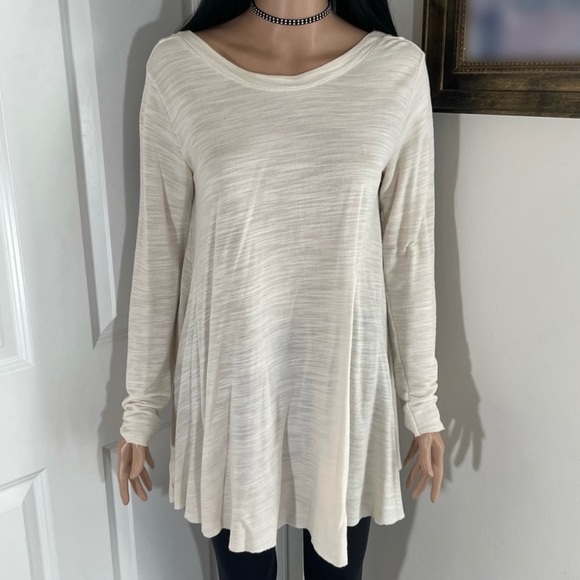 FREE PEOPLE FP Beach White Flowy Dress Top With Low Back & Long Sleeves - Picture 1 of 7